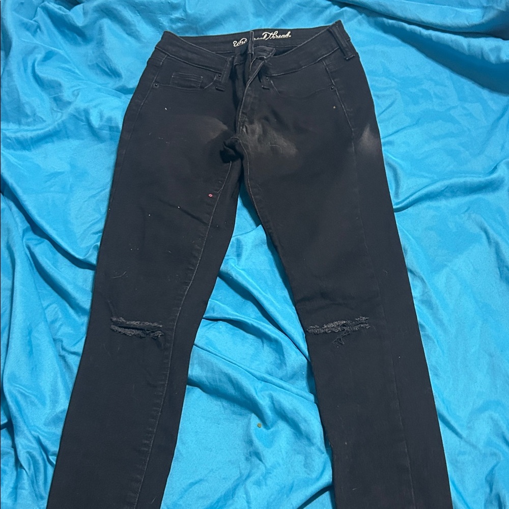 Universal Thread Black Skinny Jeans